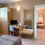 Gli Ulivi Aparthotel Castel di Lama
