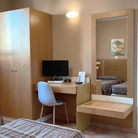 Apartahotel Gli Ulivi 4*