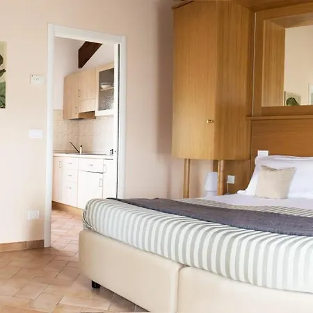 Gli Ulivi Apartahotel Castel di Lama