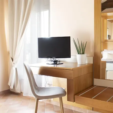 Gli Ulivi Castel di Lama