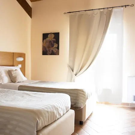 Gli Ulivi Castel di Lama