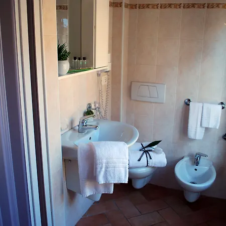Gli Ulivi Apartahotel 4*