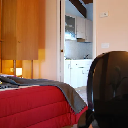 Gli Ulivi Apartahotel Castel di Lama